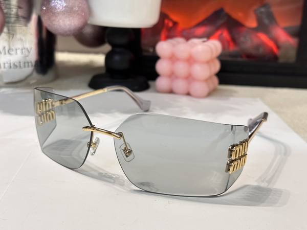 Miu Miu Sunglasses Top Quality MMS00476
